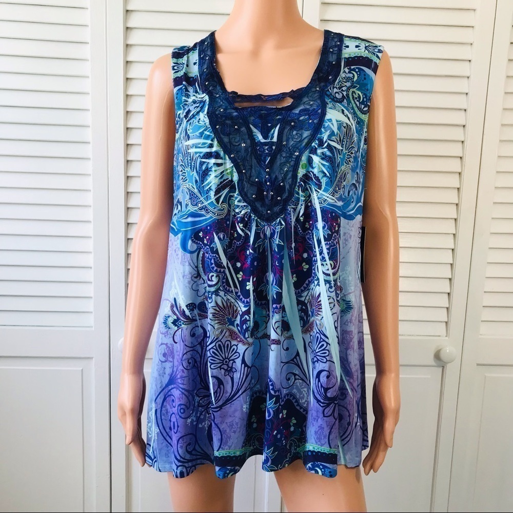 Price is firm New APT. 9 Blue Lace Multicolor Sleeveless Blouse Size 1X